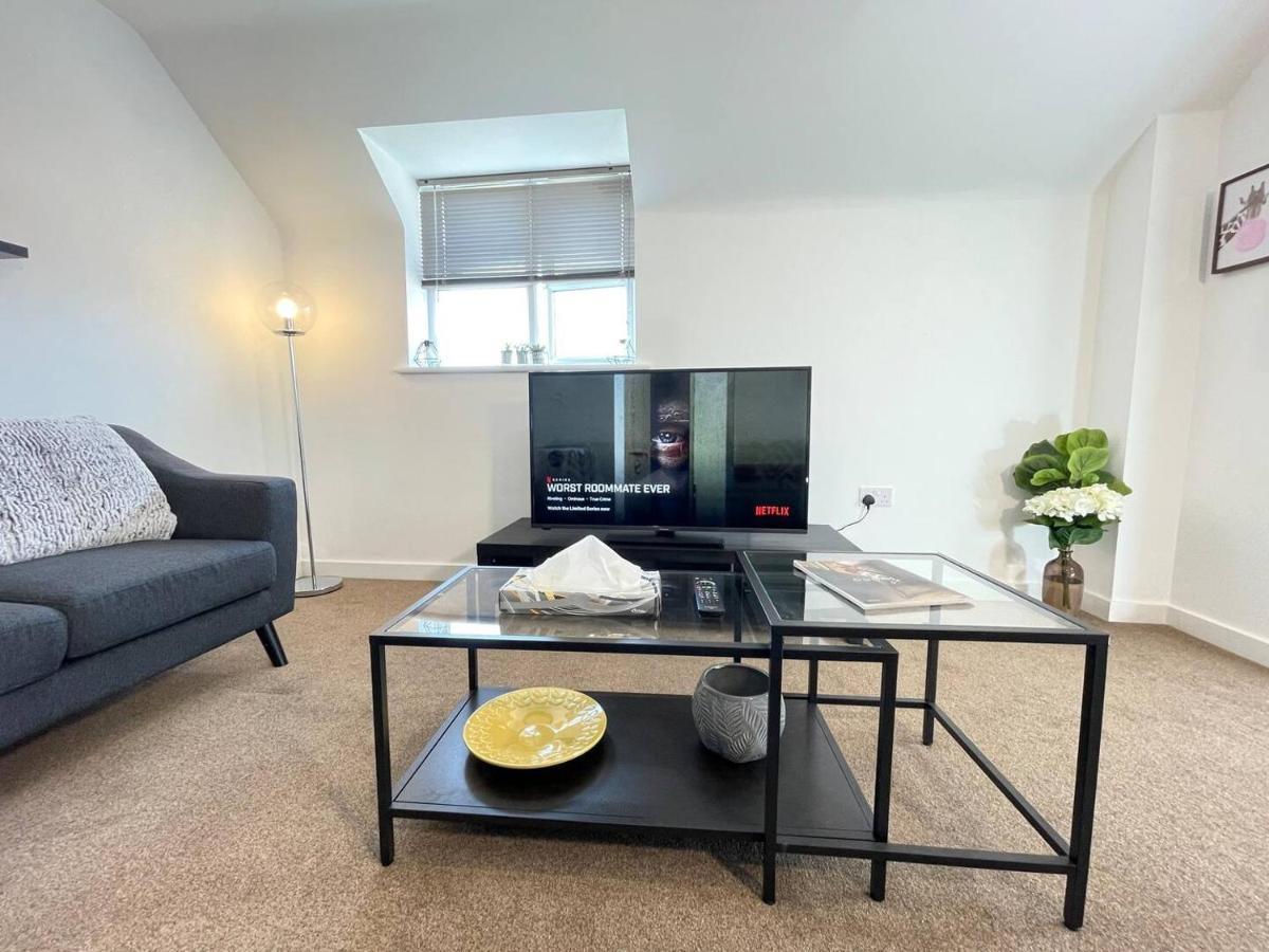 Cosy 2Br Retreat, Near Uni & Qe Hospital, Parking Διαμέρισμα Μπέρμιγχαμ Εξωτερικό φωτογραφία