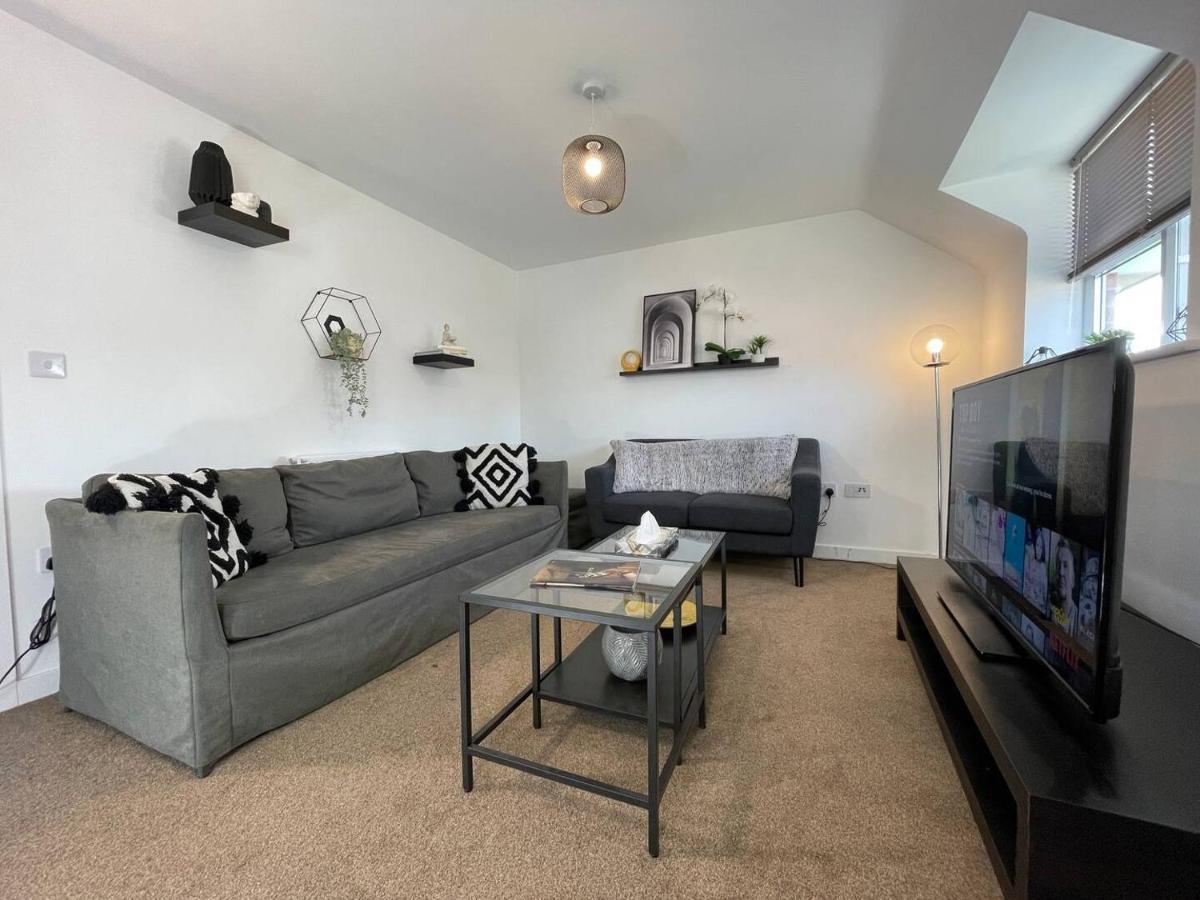 Cosy 2Br Retreat, Near Uni & Qe Hospital, Parking Διαμέρισμα Μπέρμιγχαμ Εξωτερικό φωτογραφία